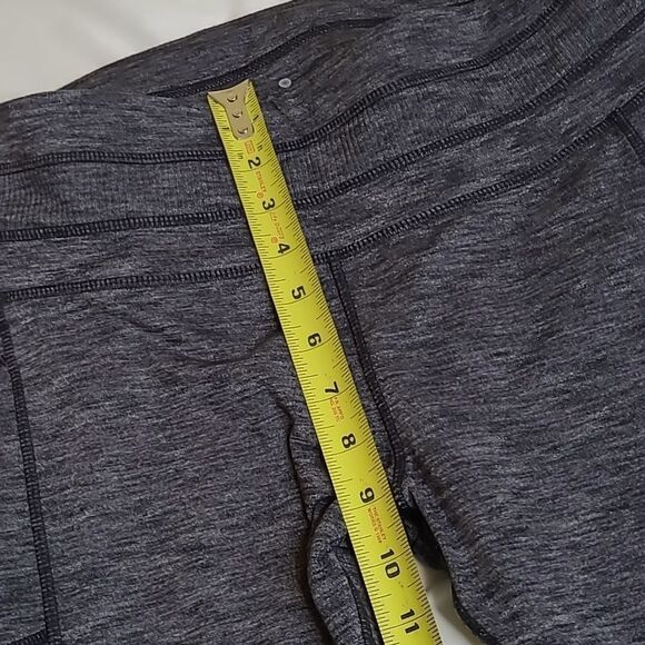 L ATHLETA GRAY BLACK JOGGERS LEGGINGS EXCURSION w/ POCKETS LARGE - Picture 2 of 11